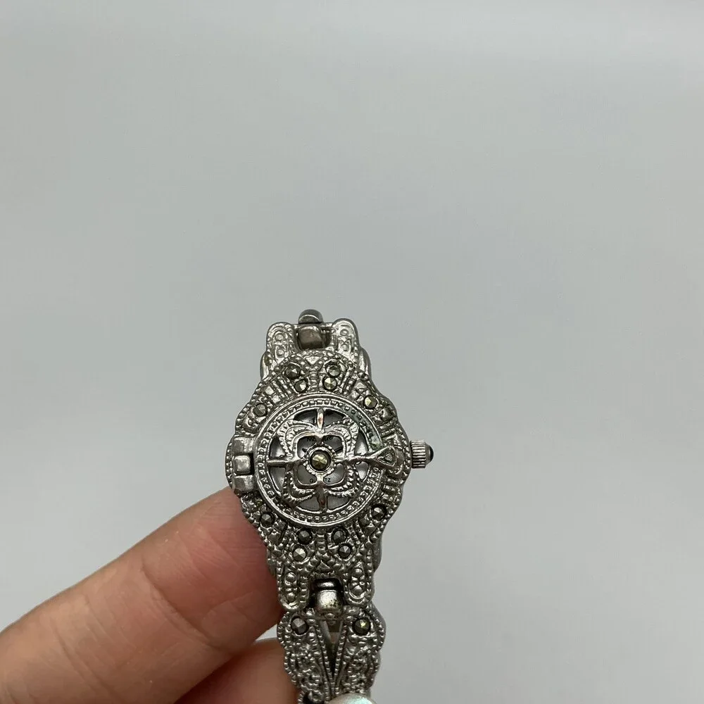 Monique G Marcasite Hidden Dial Womens Watch 19mm Silver Tone New Battery 8